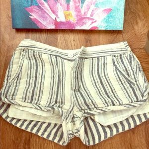 Free people shorts 💴 Bundle 3 items for $25